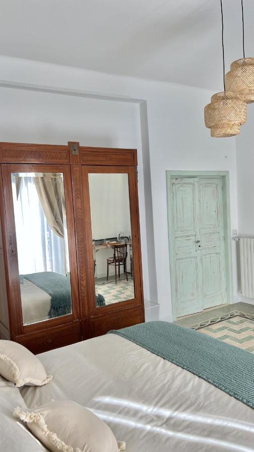 산니칸드로디바리 Dimora Al Campanile B&B 외부 사진
